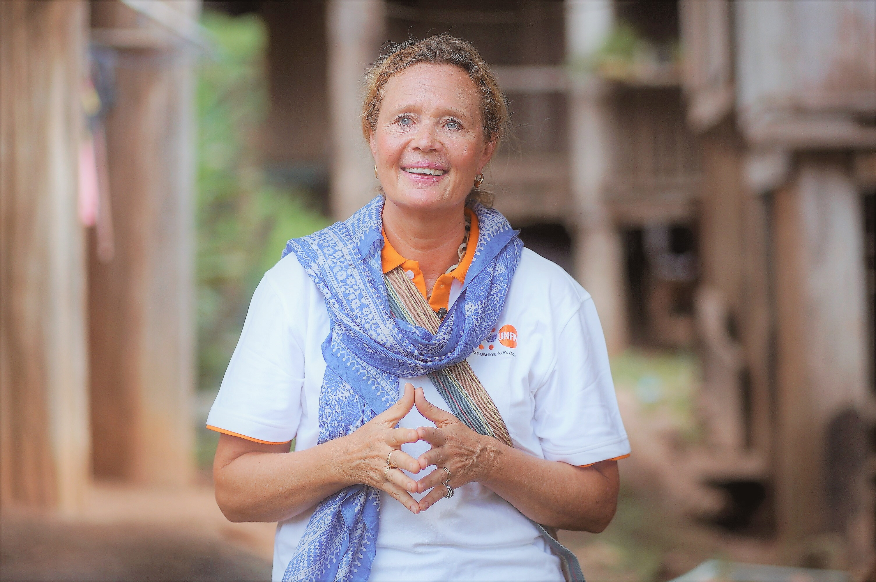 © UNFPA Thailand. Asa Torkelsson, Country Director of UNFPA Thailand, visits a local community in a remote area of northern Thailand.