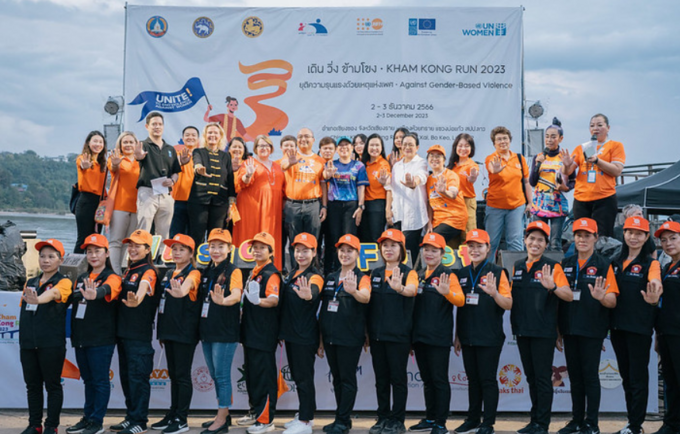 UNFPA ผนึกเครือข่ายไทย-ลาว จัดกิจกรรม “วิ่งข้ามโขง”เพื่อยุติความรุนแรงด้วยเหตุแห่งเพศ