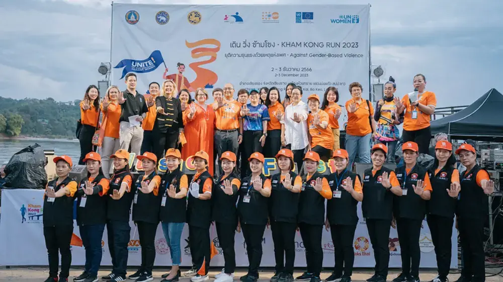 UNFPA ผนึกเครือข่ายไทย-ลาว จัดกิจกรรม “วิ่งข้ามโขง”  เพื่อยุติความรุนแรงด้วยเหตุแห่งเพศ